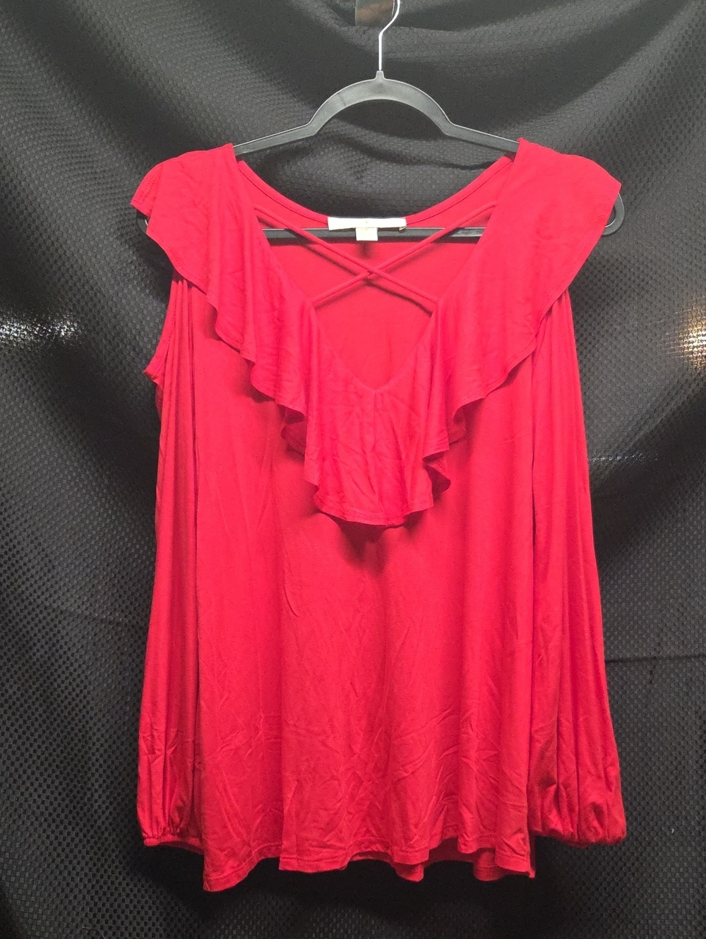 Boston Proper Red Ruffle Criss Cross V-Neck Tunic And Cold Shoulders.